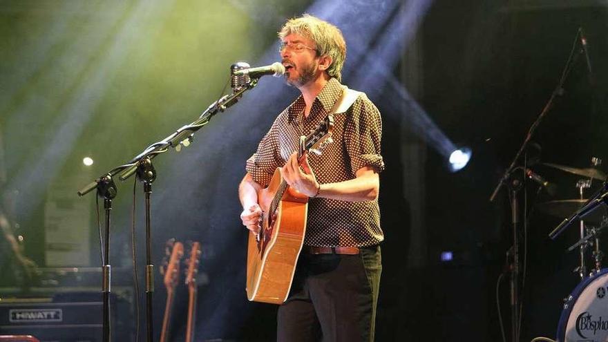 El coruñés Xoel López, en un concierto en Ourense el año pasado.