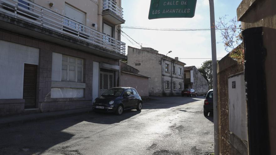 Nuevo susto en Los Amanteles: quema un colchón en una casa abandonada y detienen a tres personas