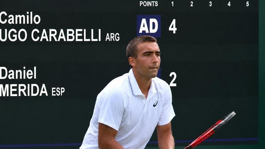 La lesión de su rival mete a Dani Mérida en la segunda ronda de Wimbledon