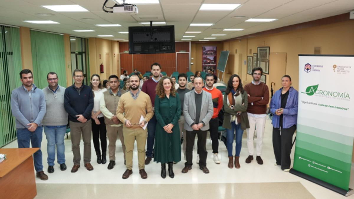 Participantes en el encuentro de investigadores noveles de Agronomía de las UCO.