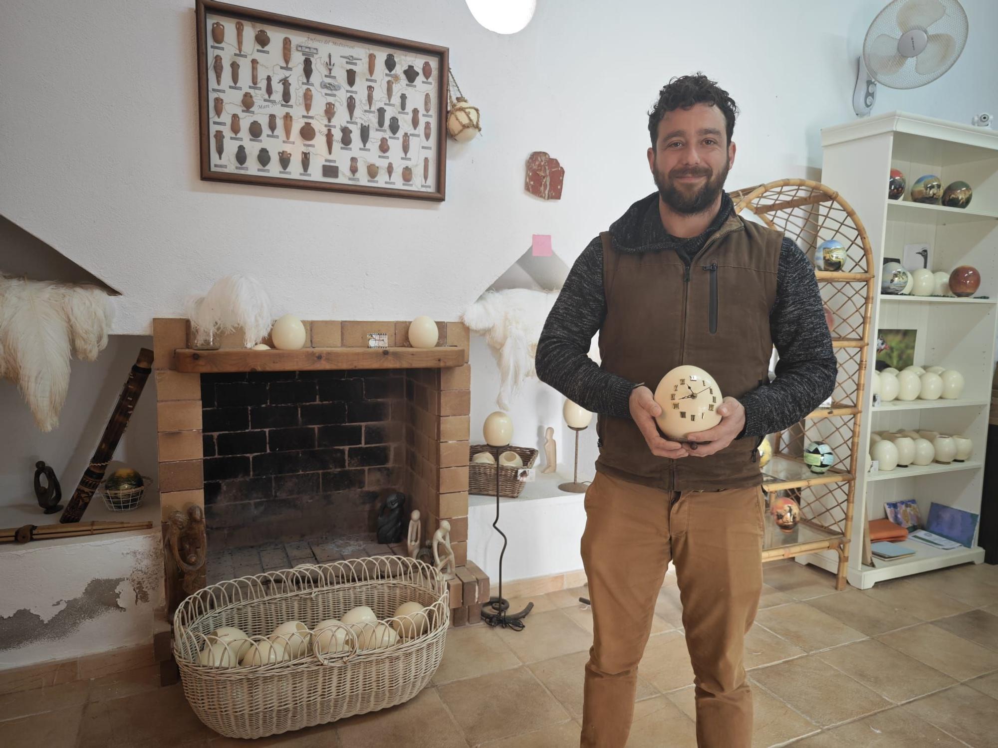 Fotos | La granja de avestruces de Mallorca, en imágenes