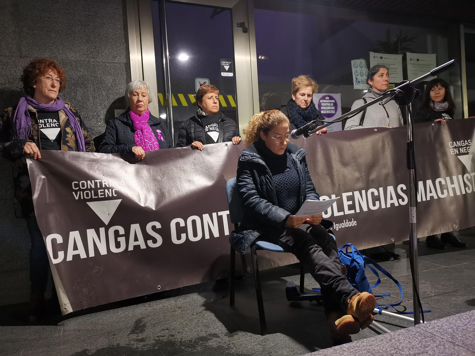 La celebración del Día Internacional contra las Violencias Machistas en Cangas