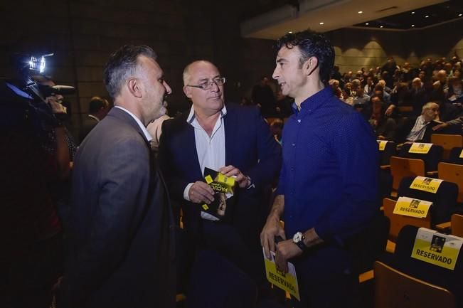 Presentación del libro sobre el entrenador de ...