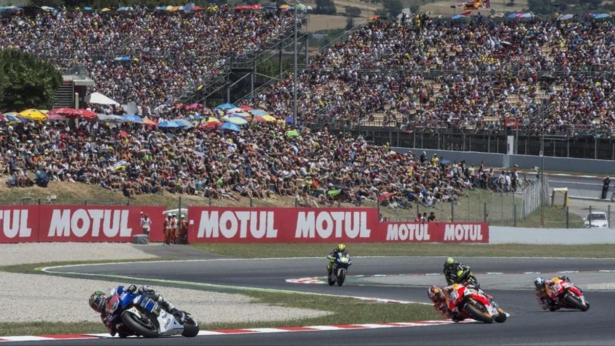 Lorenzo, Pedrosa y Márquez lideran el pelotón en Montmeló.