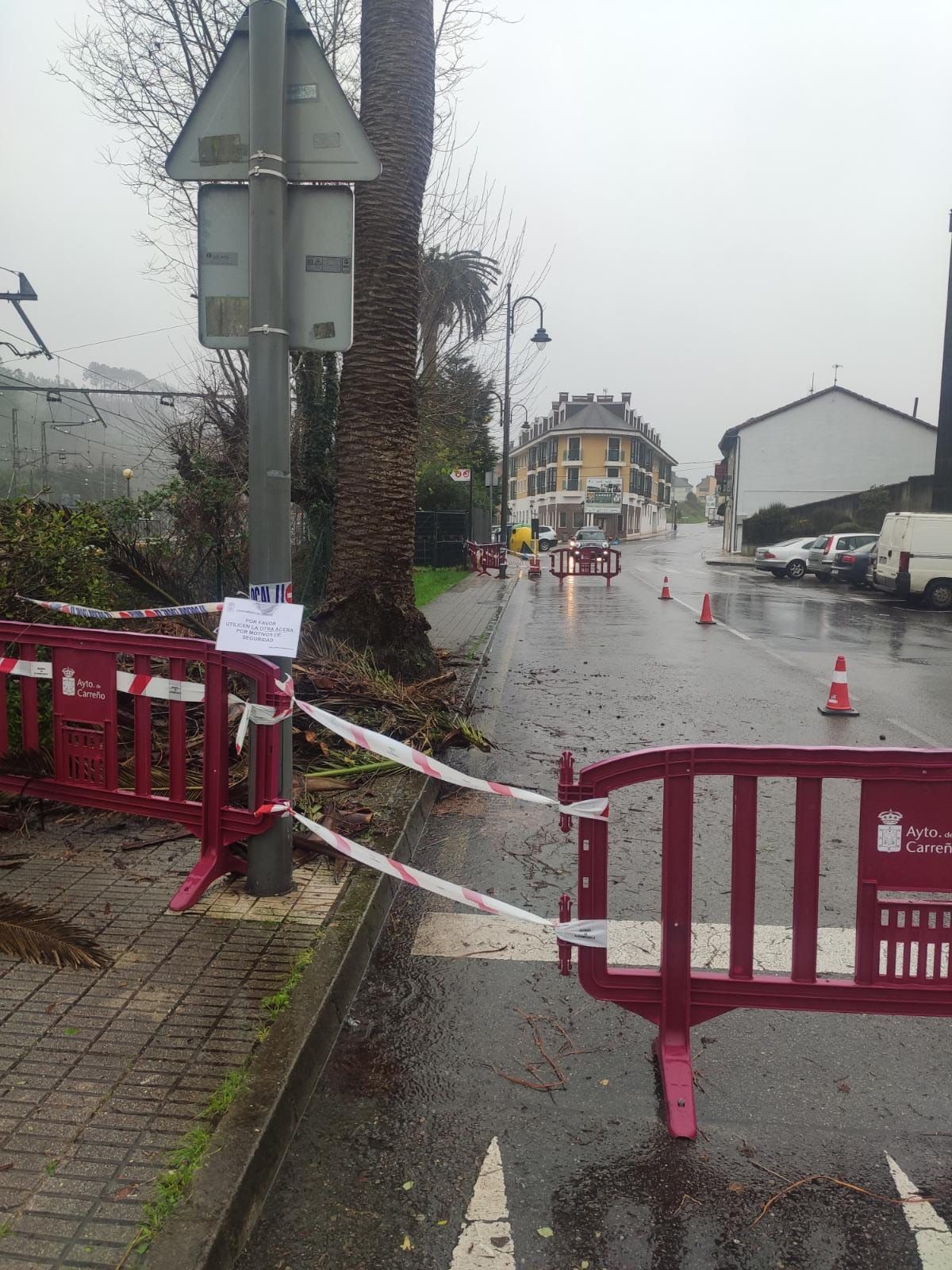 EN IMÁGENES: El temporal en Asturias deja las primeras inundaciones por las lluvias, incidencias en los trenes y vuelos suspendidos