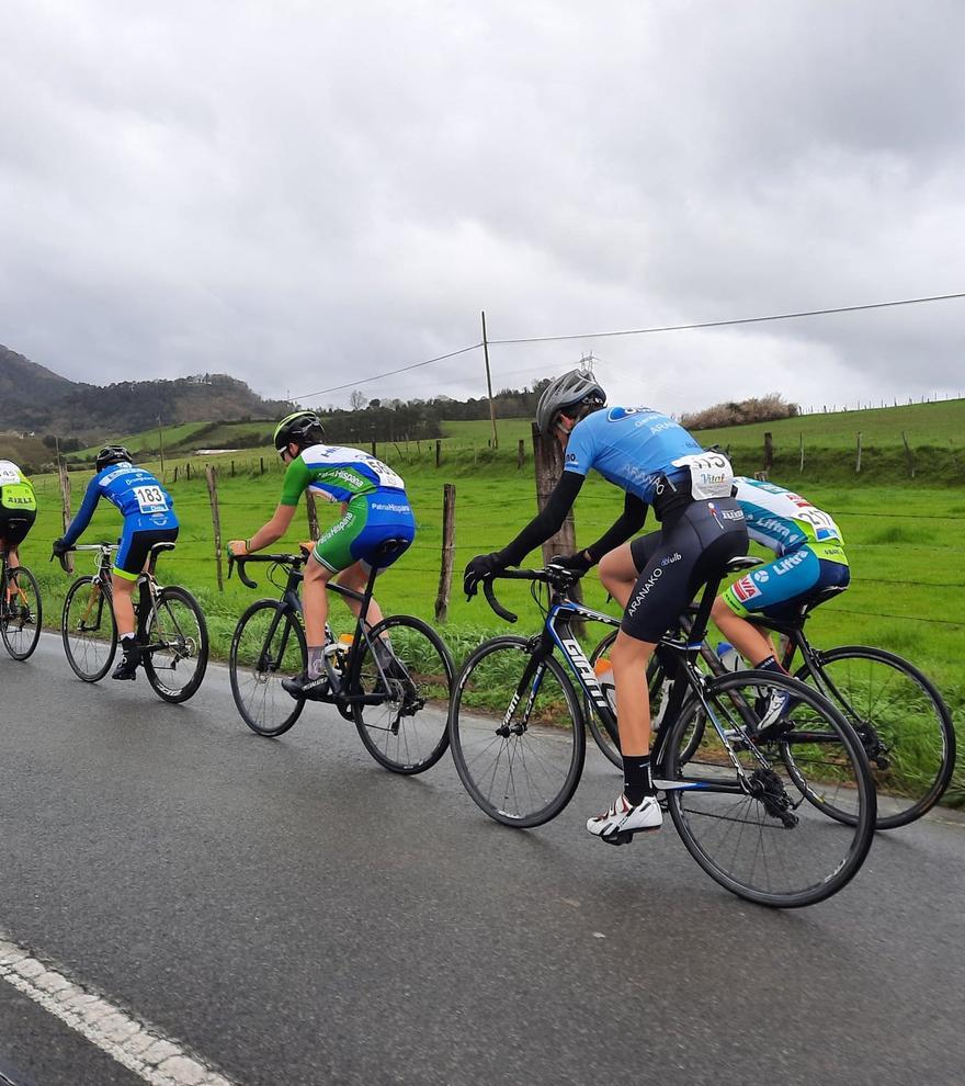 Después del Trofeo Víctor Cabedo, la Copa Miguel Manrubia cita a los ciclistas del futuro en Castellón