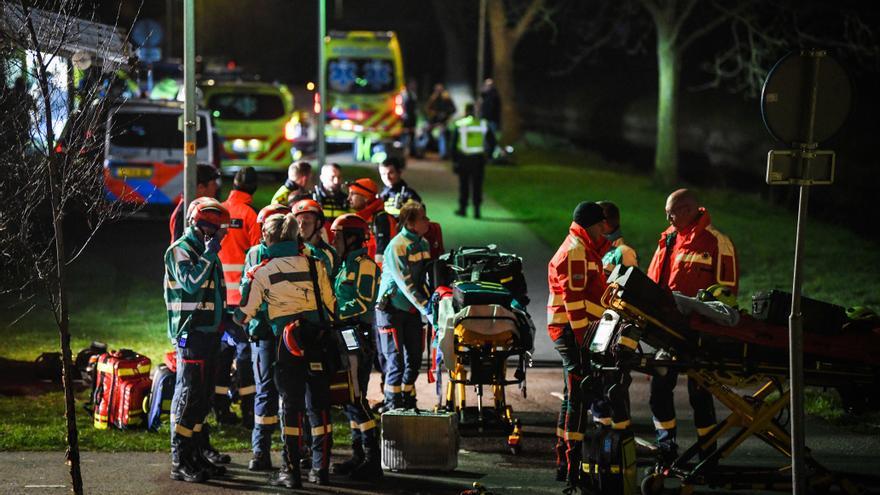Un aparatoso accidente de tren en Países Bajos deja un muerto y 30 heridos