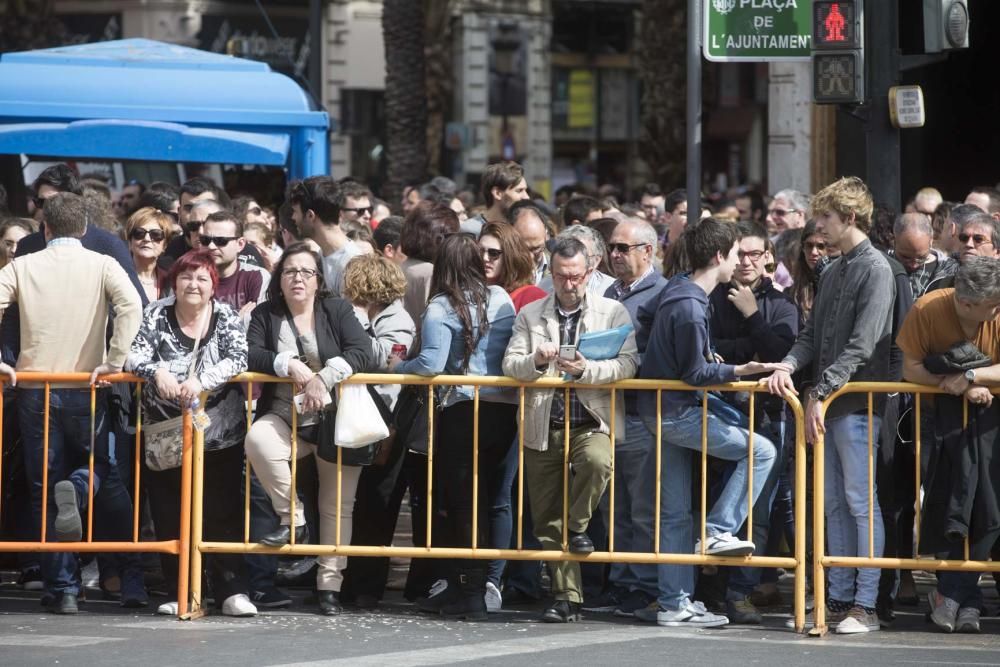 Búscate en la mascletà