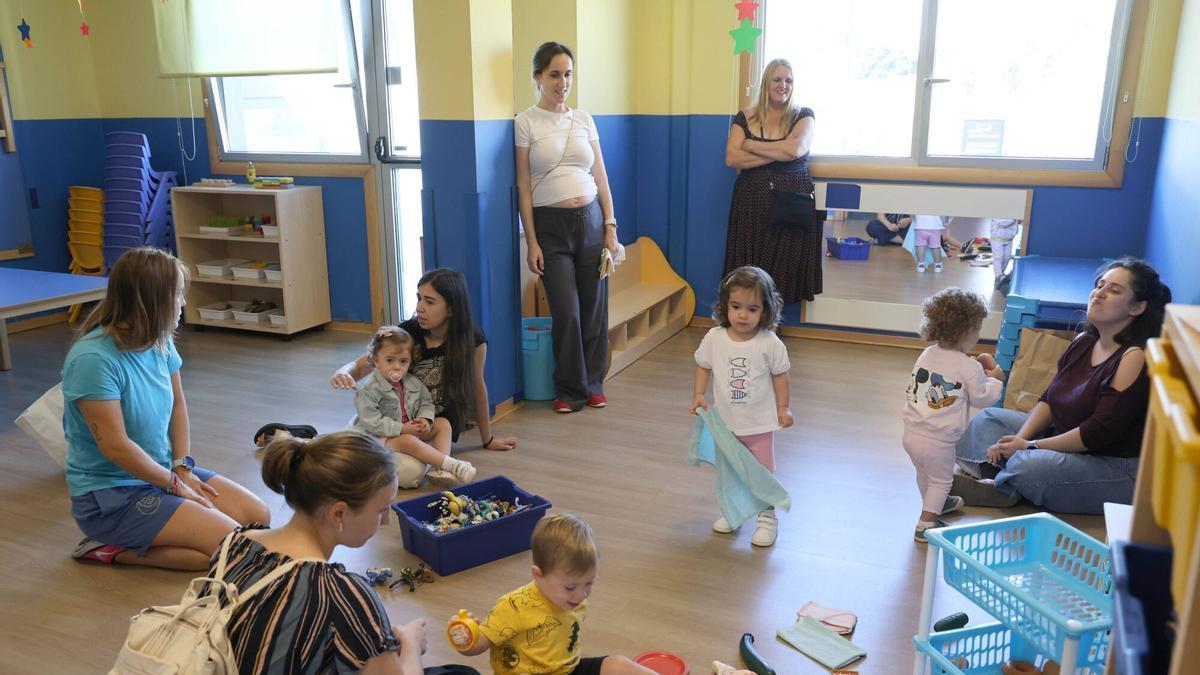 Primer día de guarderías, en la imagen, la Escuela Infantil Lúa, en Navia.