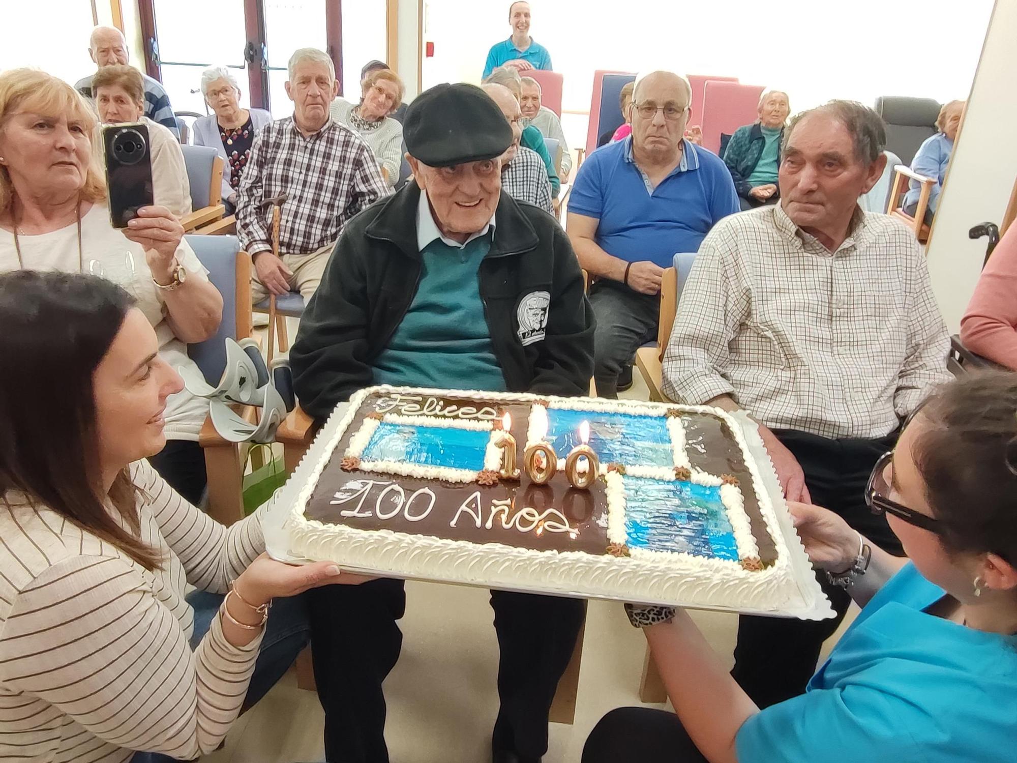 La celebración de los 100 años de Manuel González Rúa