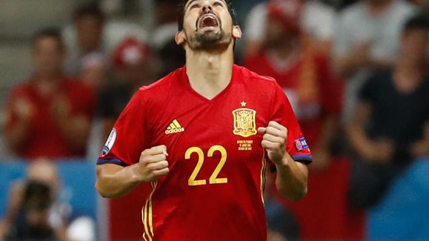 Nolito festeja su primer gol en la Eurocopa // REUTERS