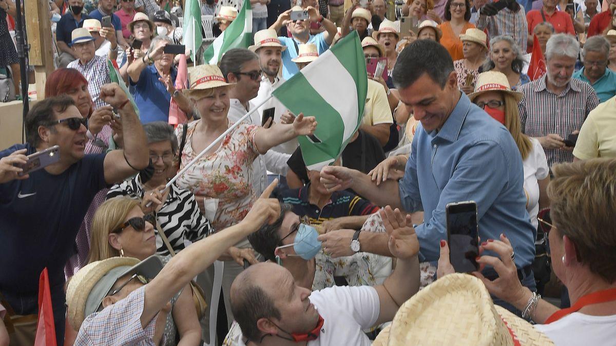 Sánchez entra en la campaña andaluza agitando de nuevo el fantasma de la ultraderecha.