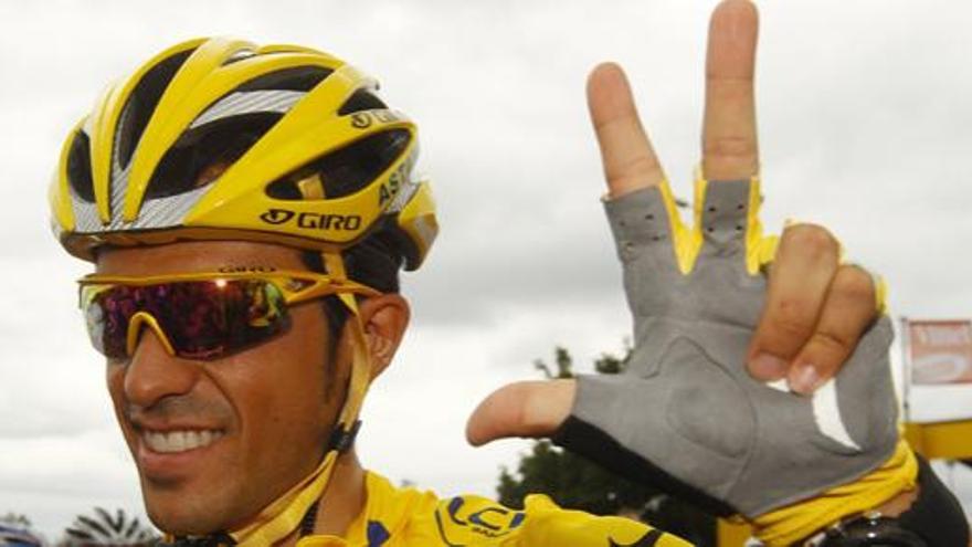 Alberto Contador gana su tercer Tour de Francia.