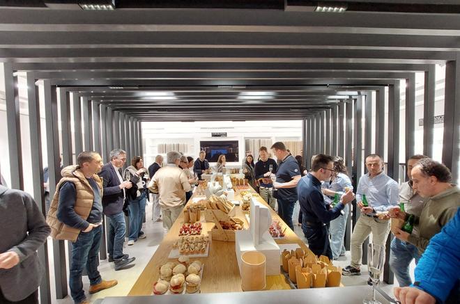 Galería: Gastronomía y música en los 'afterworks' de Porcelanosa