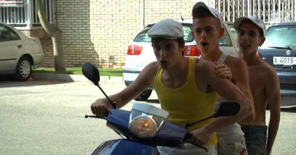 La calle, en versión original