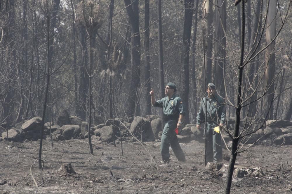 Incendios en Galicia | La Guardia Civil investiga la zona donde se originó el incendio de Cotobade