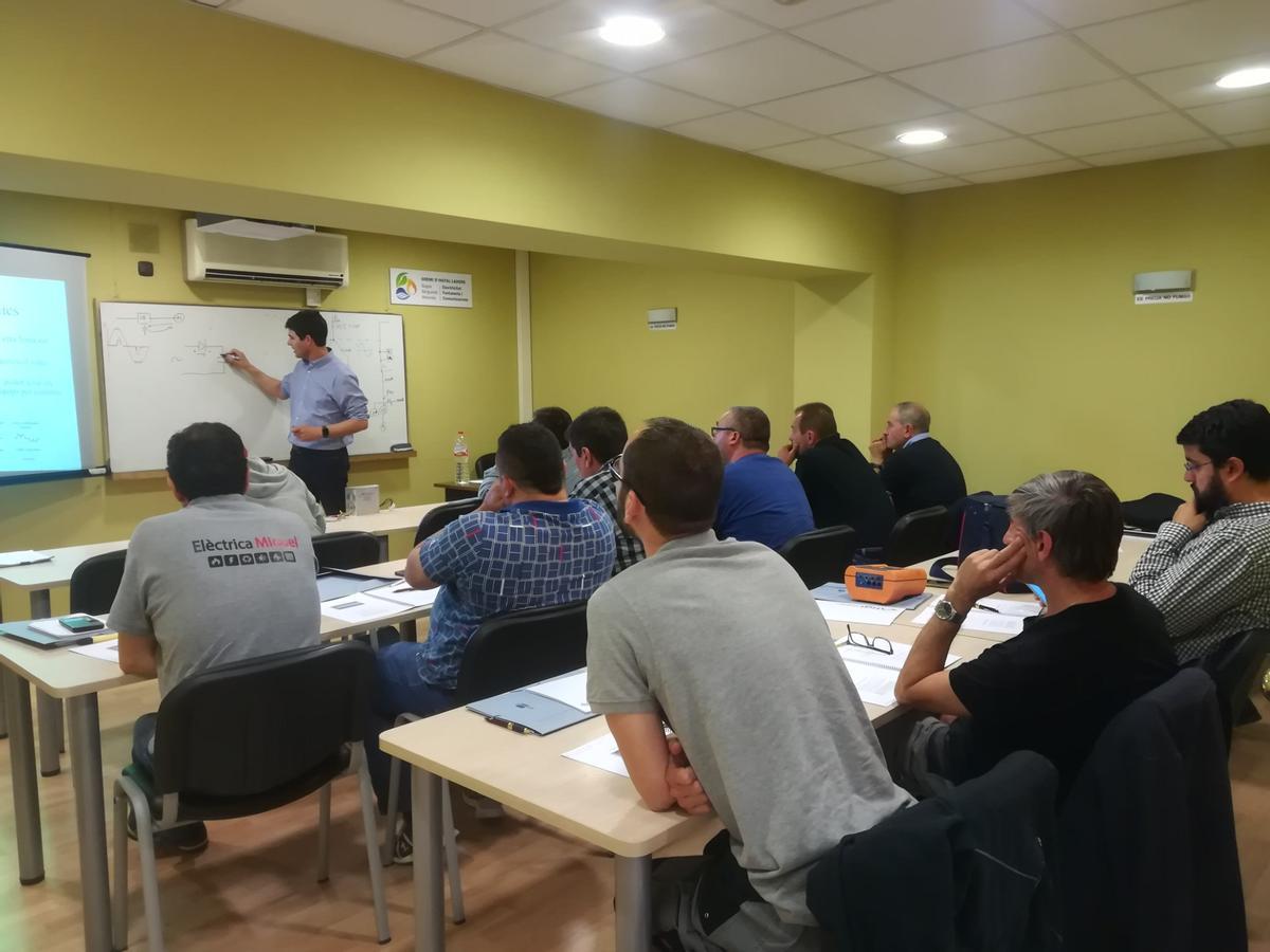 Els cursos de formació estan 100% subvencionats