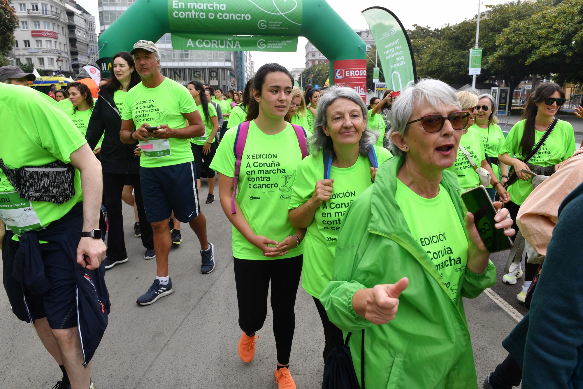 Más de 2.400 participantes en la Andaina Solidaria Contra o Cancro en A Coruña