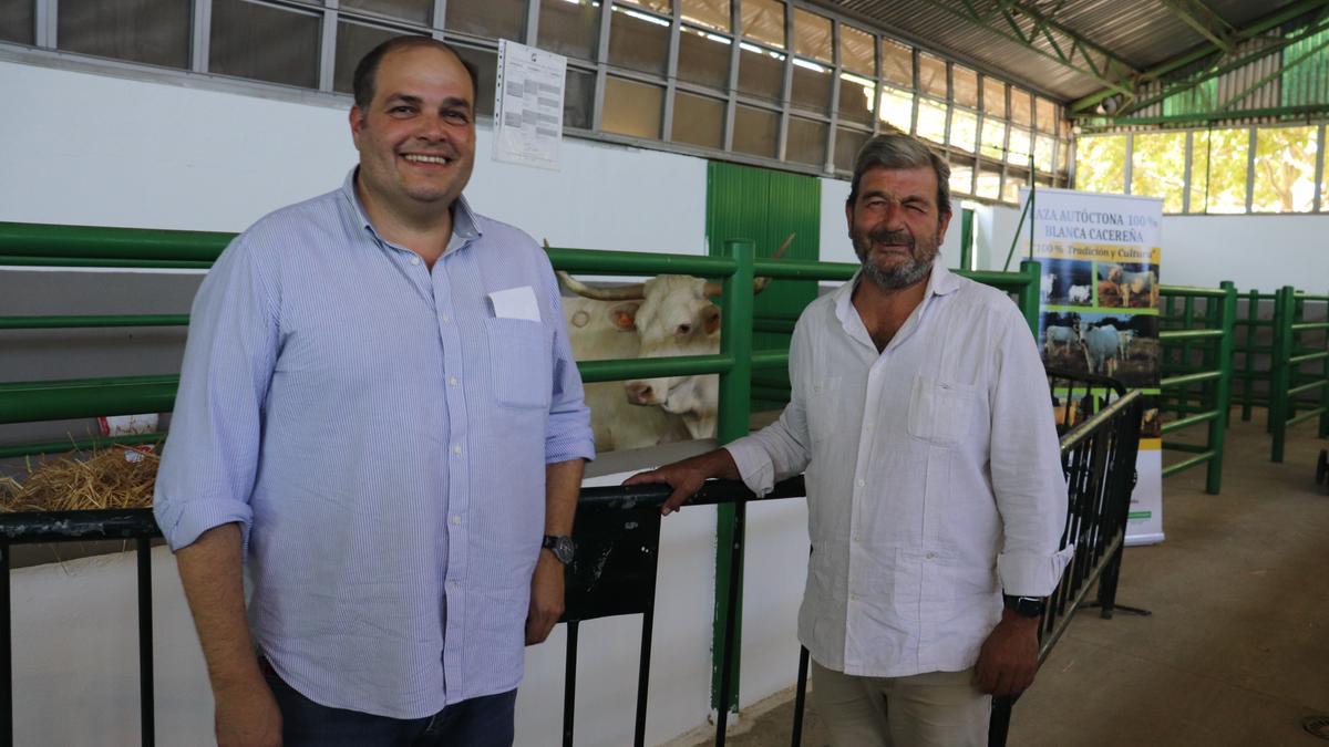 Pedro Morgado, vicepresidente del consejo regulador y Miguel Morillo, director técnico.