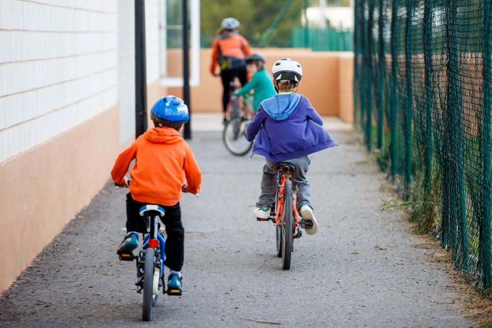 Por segundo año la escuela de iniciación al triatlón abre sus puertas a una ilusionante temporada de formación