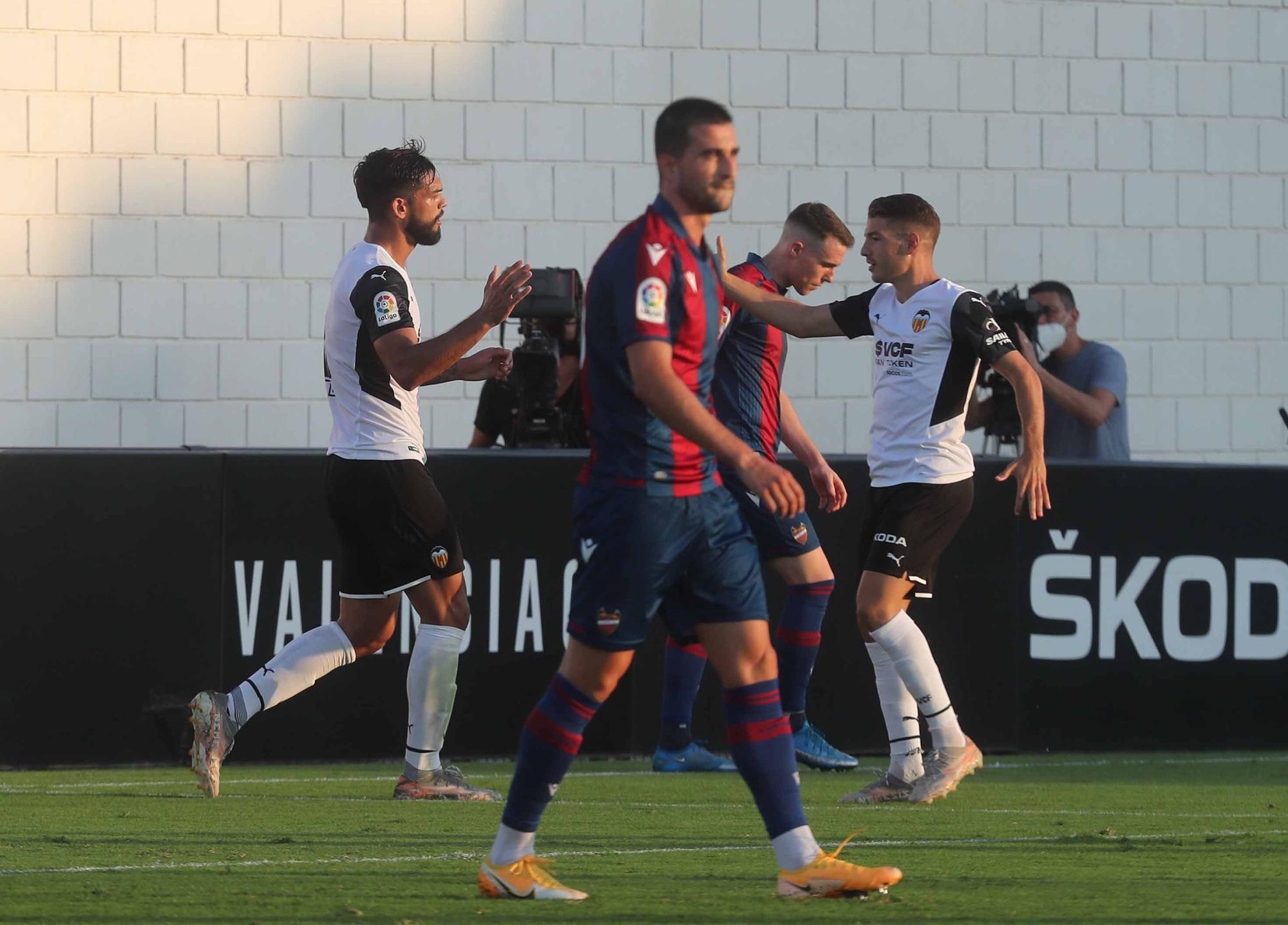 El Derbi Valencia - Levante, en imágenes