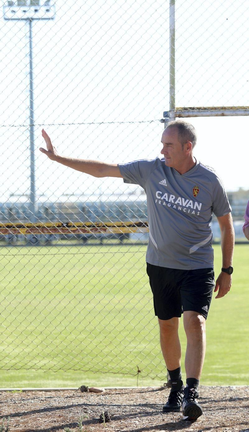 Entrenamiento del Real Zaragoza previo al partido de mañana