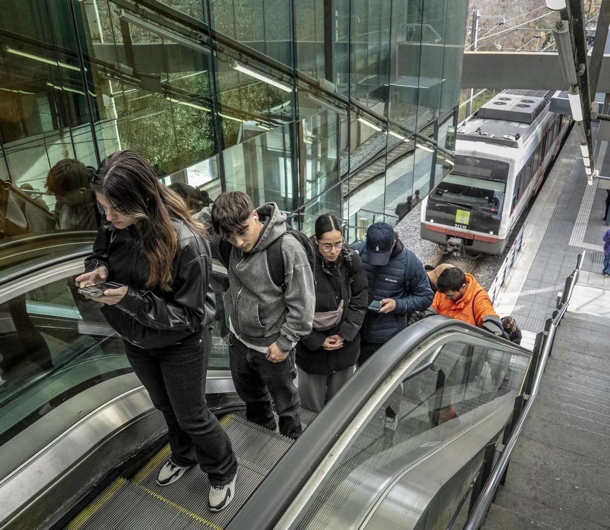 El Baix Llobregat reclama desencallar el ‘metro del Delta’