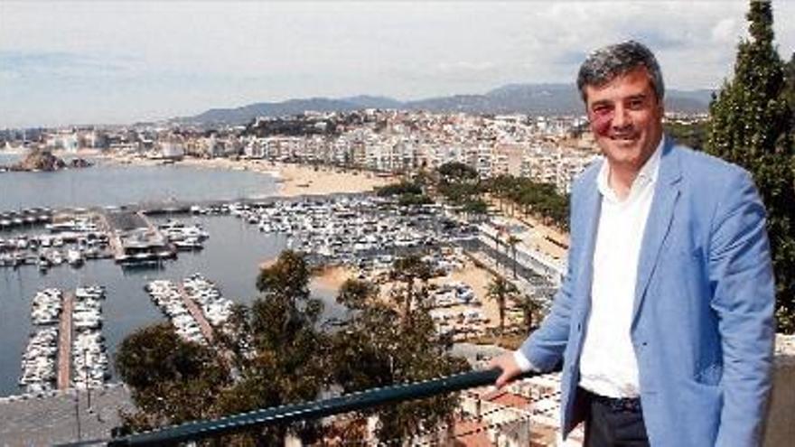 «Blanes no es pot permetre quatre anys més de travessia del desert en turisme»