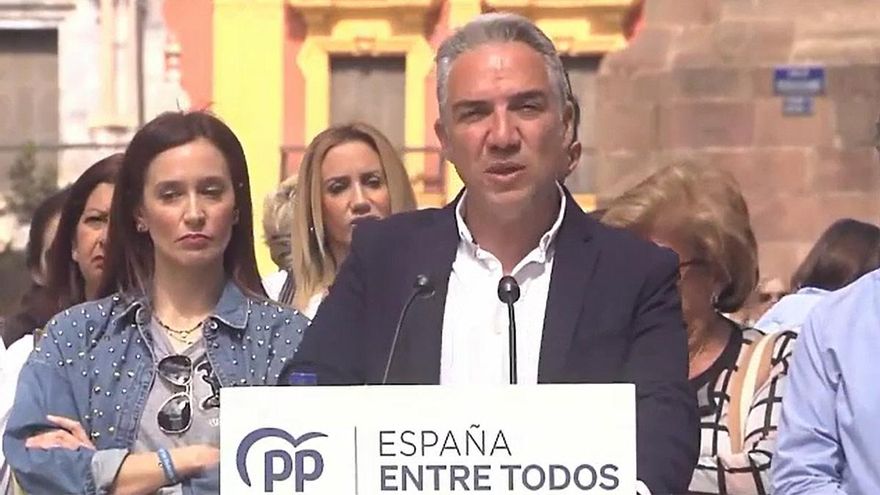 Bendodo critica la moción de Vox porque &quot;regala&quot; a Sánchez &quot;una victoria el descuento&quot;