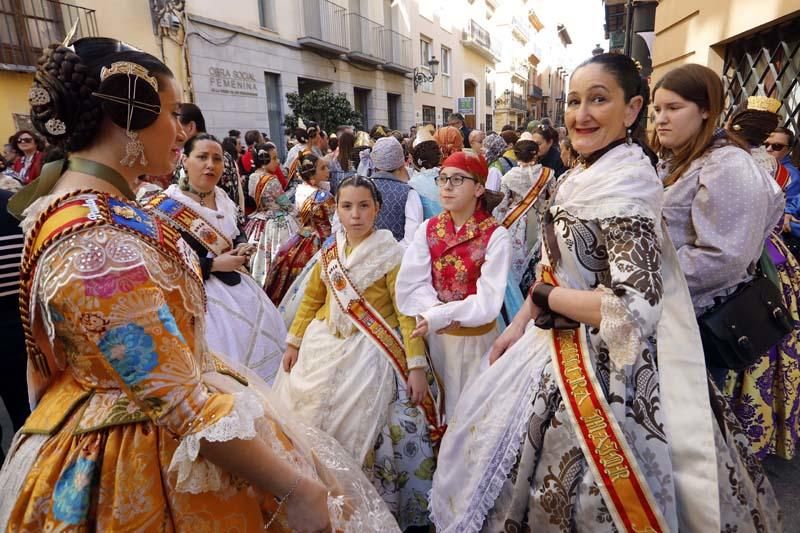 La Diputació de València recibe a las comisiones falleras