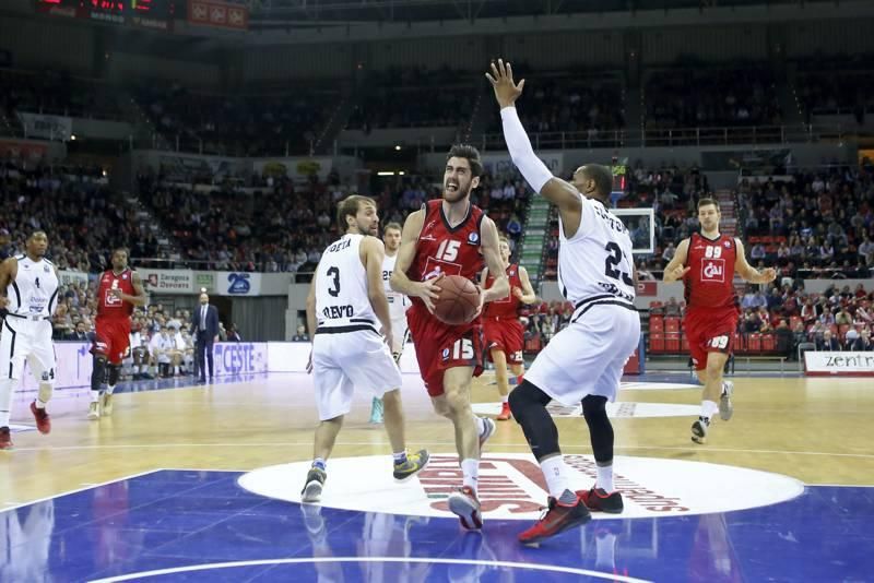 Las mejores imágenes del triunfo del CAI Zaragoza sobre el Trento (85-83)