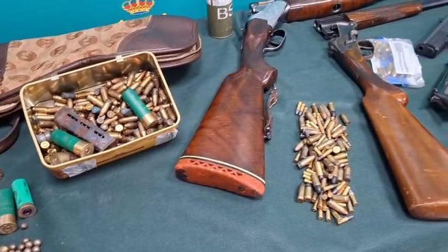 VIDEO: La Guardia Civil detiene a una persona como supuesto autor de un delito de robo con fuerza, tenencia ilícita de armas, usurpación de estado civil y tentativa de estafa