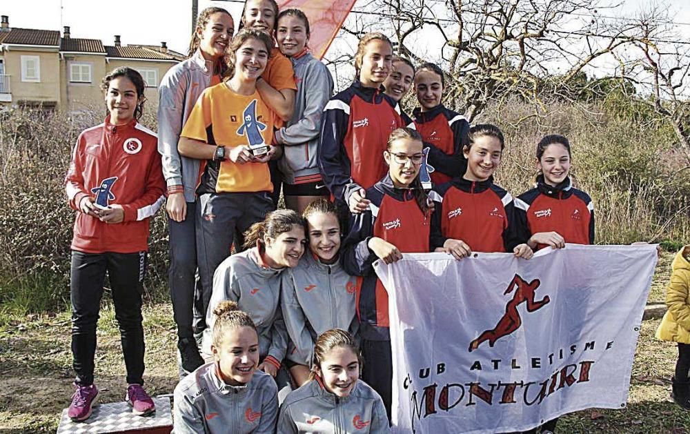 Aziz Boutoil y Atteneri Tur se llevan la victoria en el Cross Es Raiguer