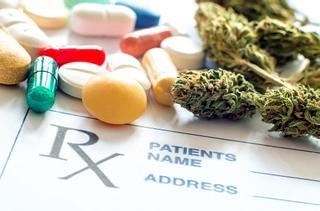 Los colegios de médicos canarios apoyan el uso terapéutico del cannabis si cuenta con evidencia científica