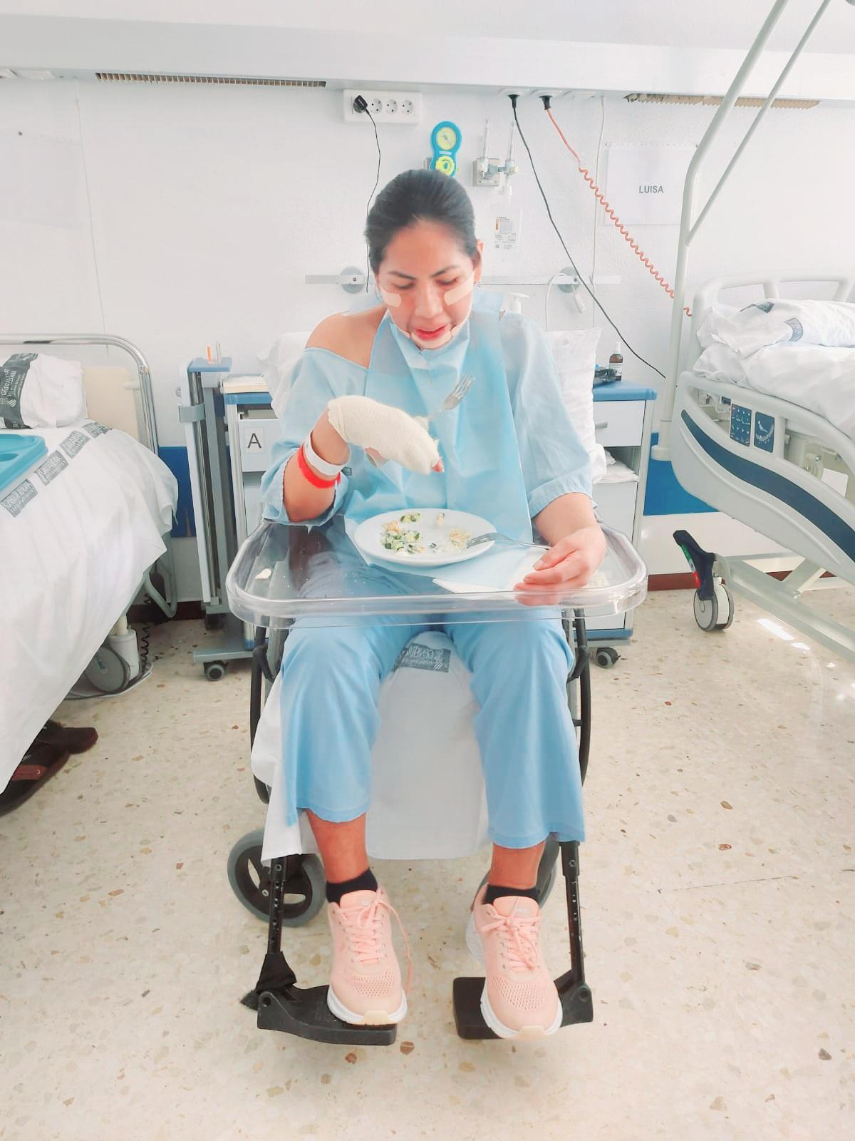 La vecina de Benifairó de la Valldigna, en el hospital.