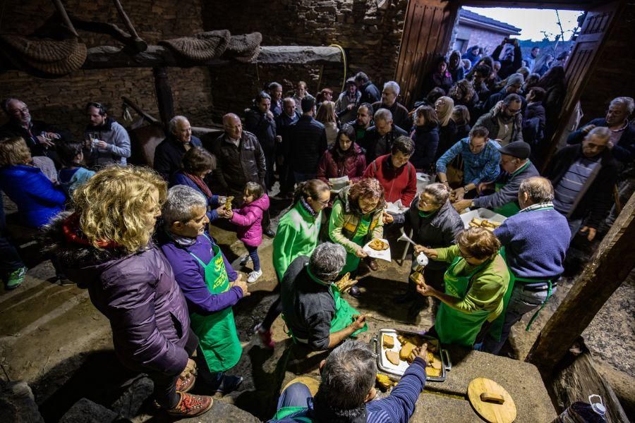 Elaboración de aceite en el molino de Latedo