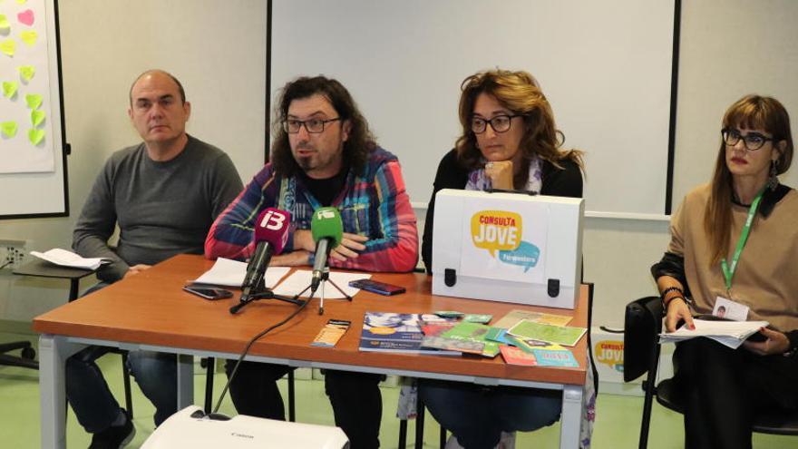 Presentación de &#039;Consulta jove&#039;.