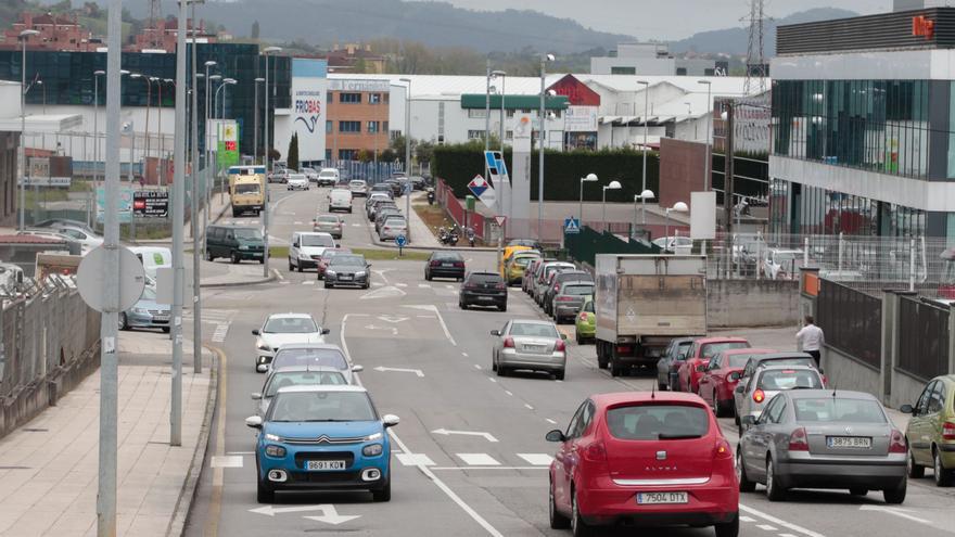Ratifican la absolución del conductor que arrolló a un operario en Oviedo