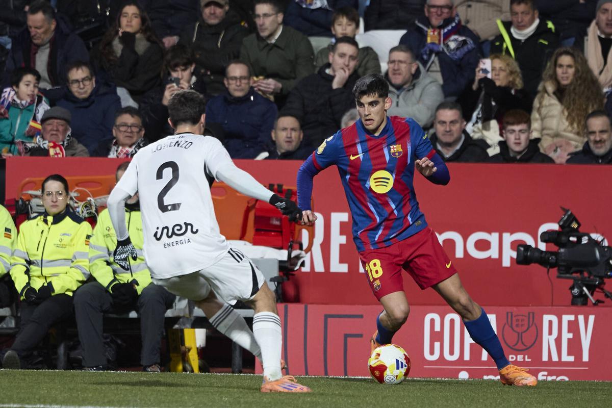 Gerard Martín es la competencia de Alejandro Balde en el lateral izquierdo del Barça