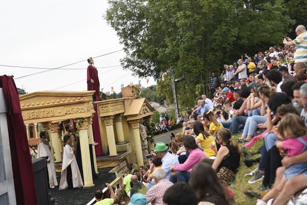 Desfile de las carrozas de Valdesoto