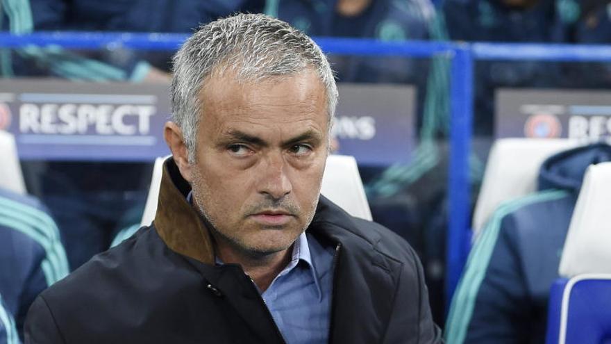 El técnico del Chelsea, Jose Mourinho.