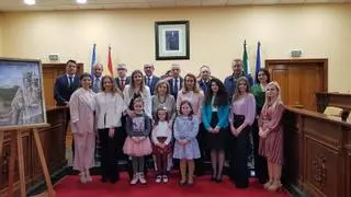 La presentación de la corte pone el prólogo a las Fiestas Aracelitanas
