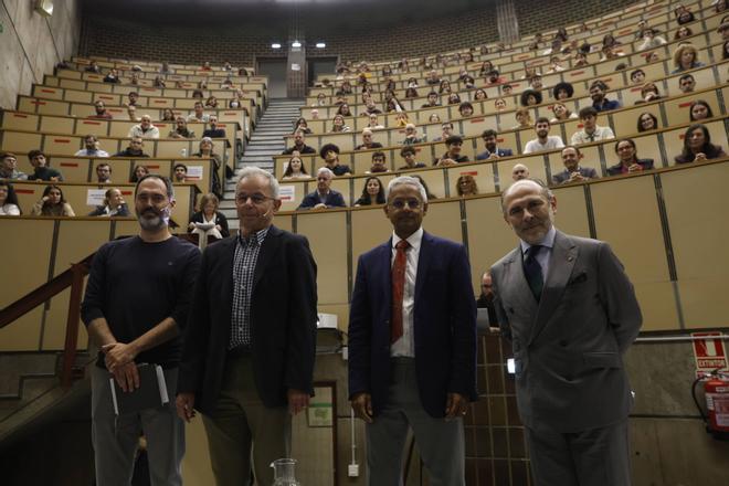 EN IMÁGENES: Encuentro con estudiantes de la Facultad de Medicina de los científicos David Klenerman y Shankar Balasubramanian