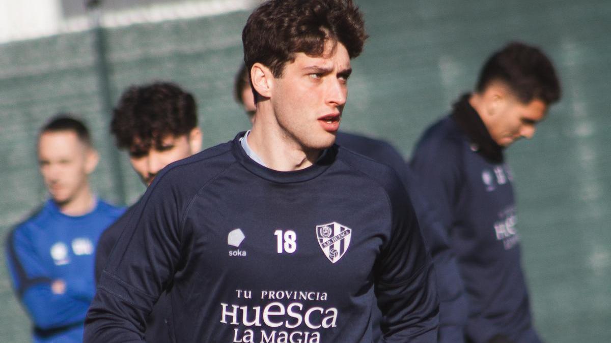 Enol Rodríguez, durante el último entrenamiento antes de viajar a Andorra.
