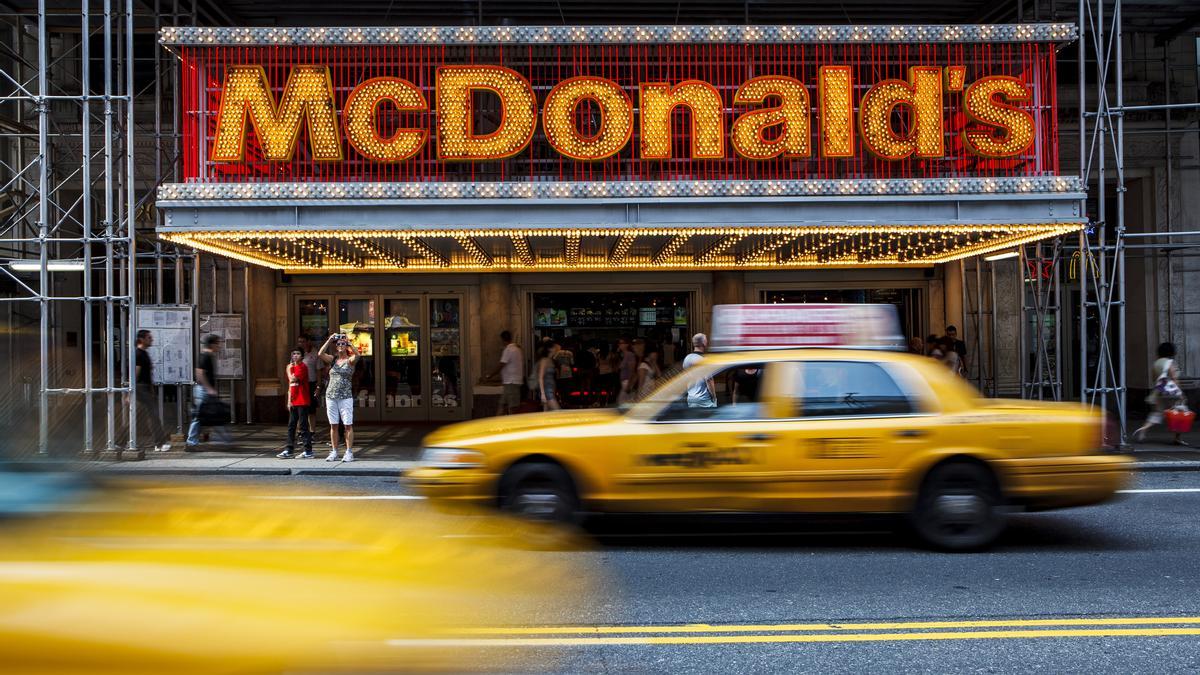 Un McDonald's en un antiguo teatro de Broadway en Nueva York