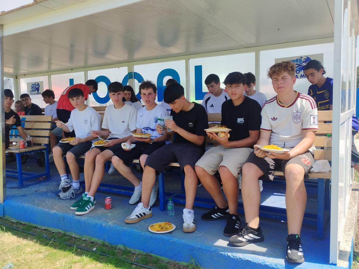 La exitosa fiesta del Club Deportivo Mosconia en Grado, en imágenes La exitosa fiesta del Club Deportivo Mosconia en Grado, en imágenes