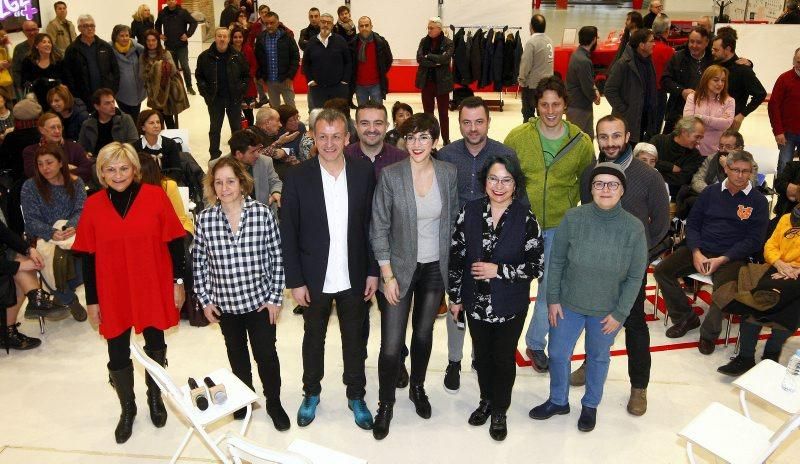 Violeta Barba y Fernando Rivarés presentan su candidatura al Ayuntamiento de Zaragoza