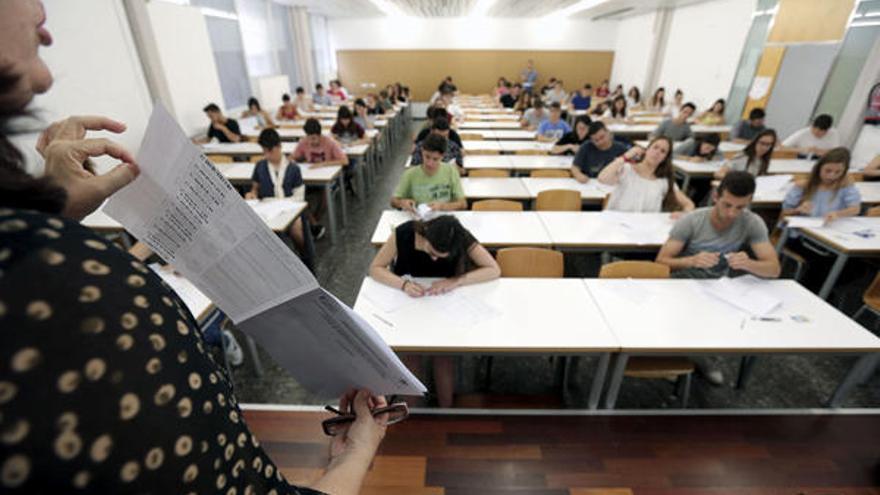 Notas de corte 2016 de la Universitat de València