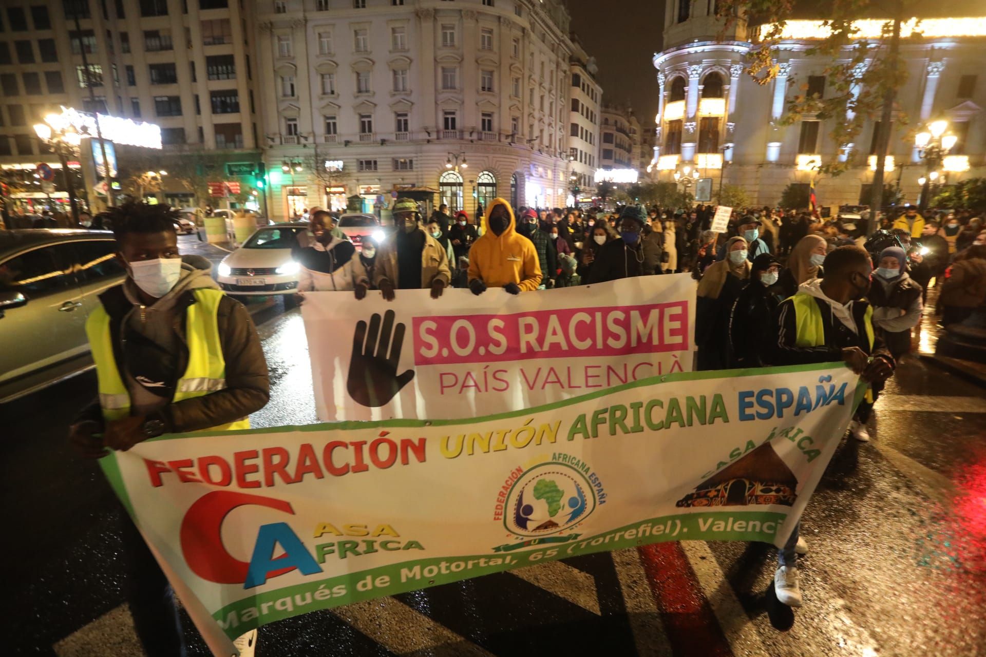 Manifestación en València por el Día Mundial de las Migraciones