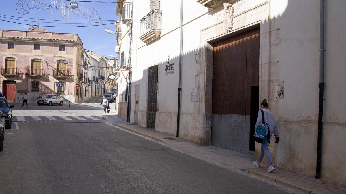 Calles del casco antiguo de l'Olleria, una de las zonas donde se renovará la iluminación.